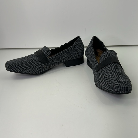 Clarks Grey Houndstooth Slip on Loafer Shoes size 9 - Picture 4 of 11